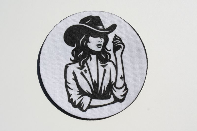 Country girl ØL Brikke