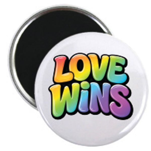 Hovedbilde Love Wins Button 55mm, Velg alternativ i menyen